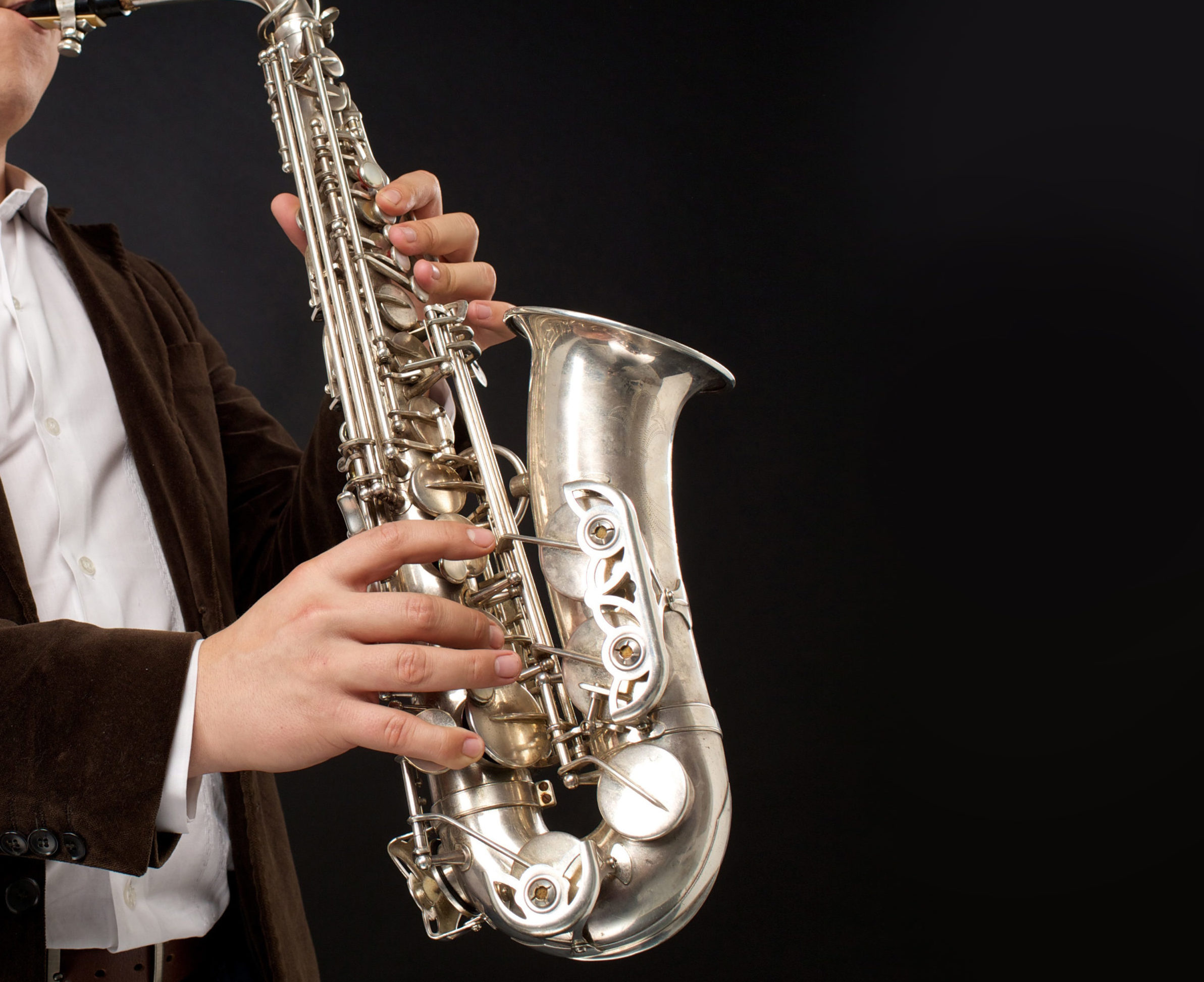 ルシヤンからLive Bar Swing Birdsへと生まれ変わりました。